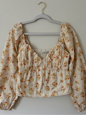 NWOT Abercrombie Puff Sleeve Floral Blouse, Cream & Yellow – Small
